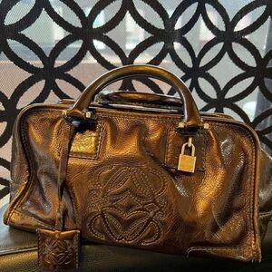 Loewe amazona 28 patent leather bag